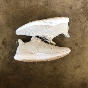 Adidas Alphabounce